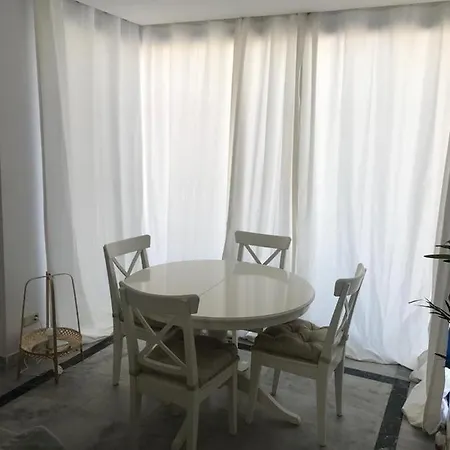 Apartment House Penthouse *
